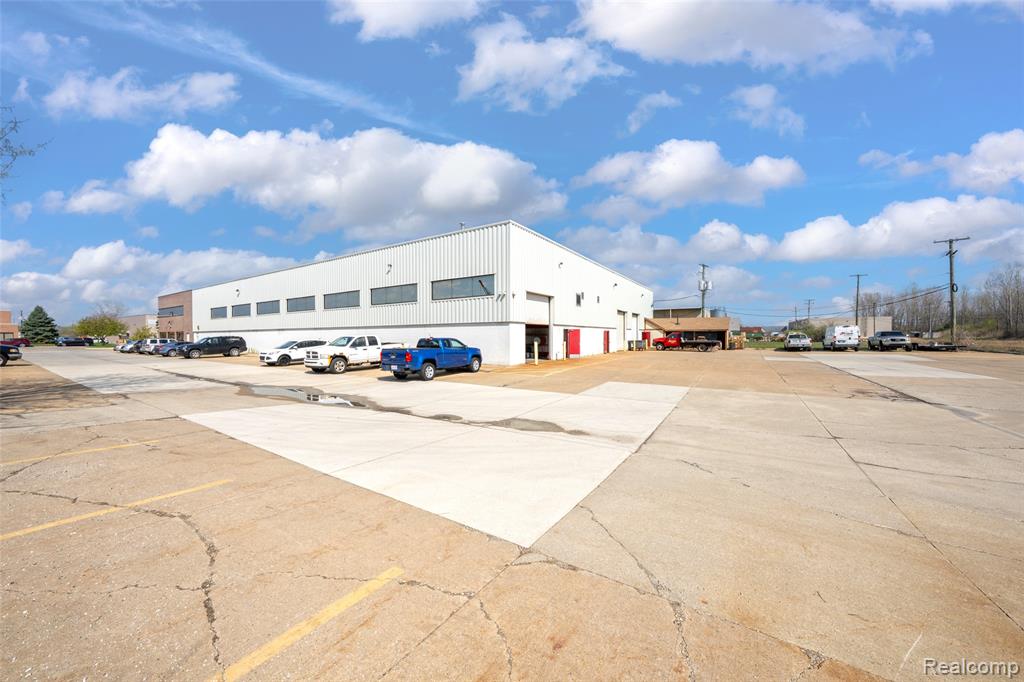 51214 Industrial Drive, Macomb, MI 48042 — Photo 46