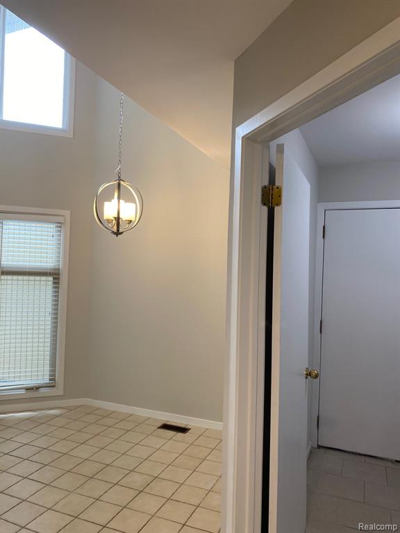 4038 Foxpointe Drive, West Bloomfield, MI 48323 — Photo 4