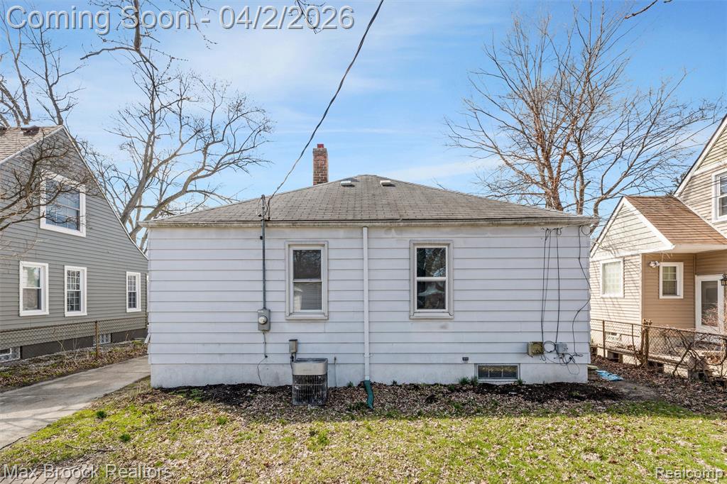 774 Gardendale Street, Ferndale, MI 48220 — Photo 20