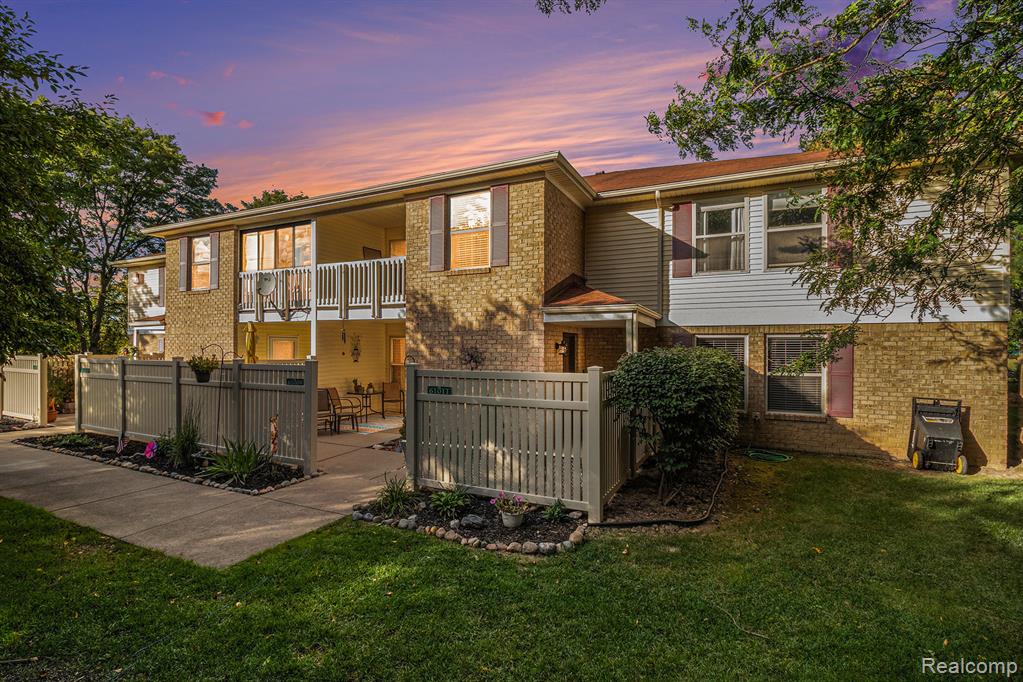 61009 Greenwood Drive, 183, South Lyon, MI 48178 — Photo 3
