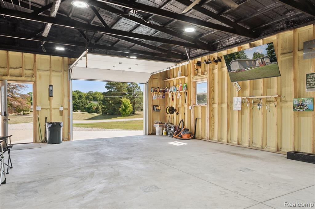 6524 Reilly Drive S, Gregory, MI 48137 — Photo 46