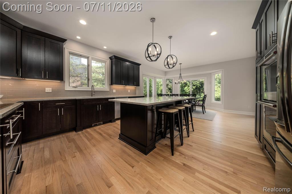 819 Majestic Drive, Rochester Hills, MI 48306 — Photo 14