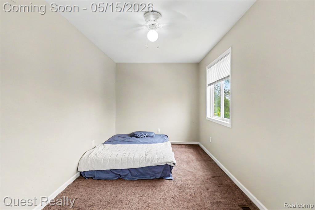 7058 Rolling Hills Drive, Waterford, MI 48327 — Photo 15