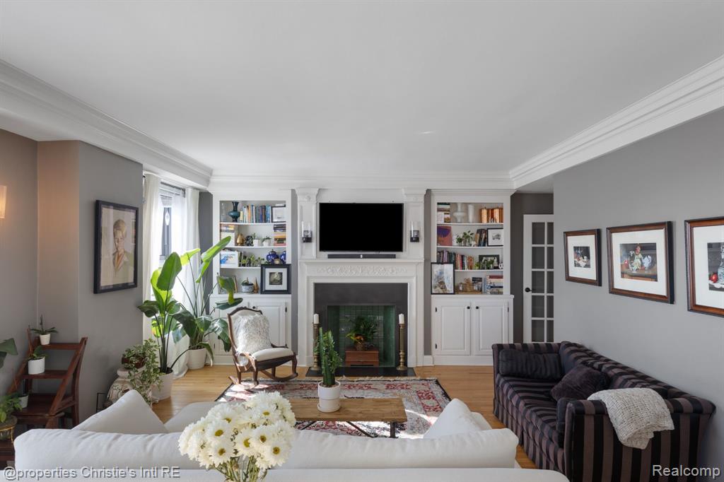 15 E KIRBY Street, 710, Detroit, MI 48202 — Photo 23