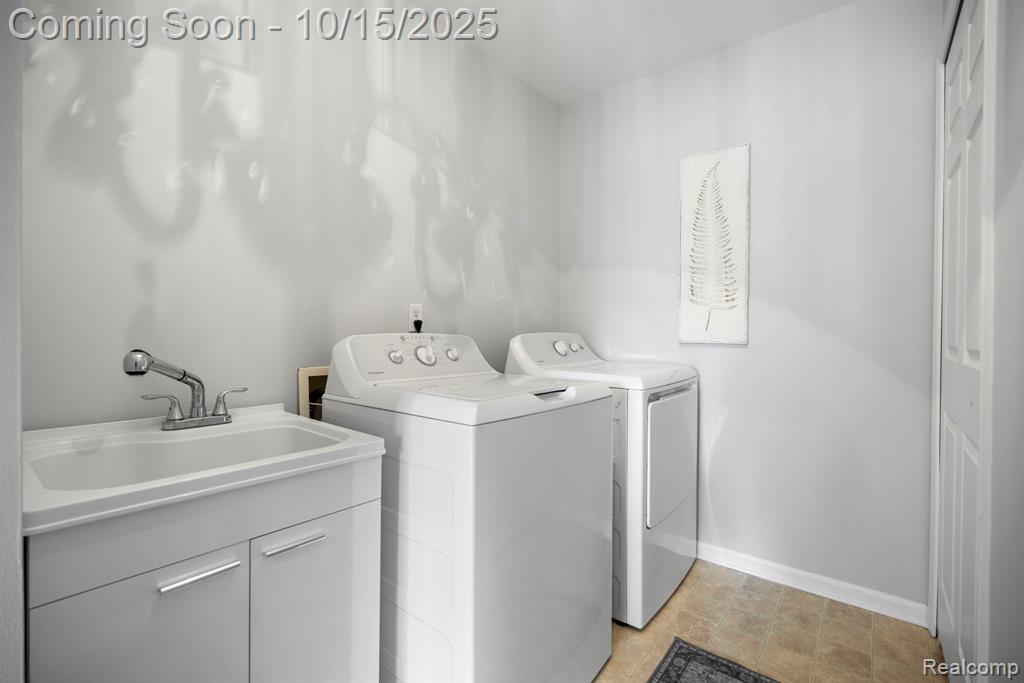 44068 Elm Drive, Sterling Heights, MI 48313 — Photo 22