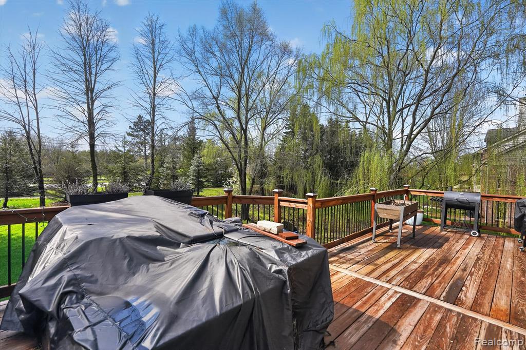 48877 Wildwood Court, Plymouth, MI 48170 — Photo 41
