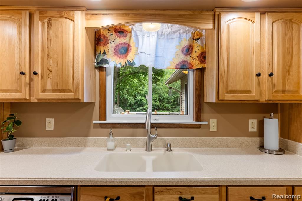 13256 Pine Valley Drive, Clio, MI 48420 — Photo 22
