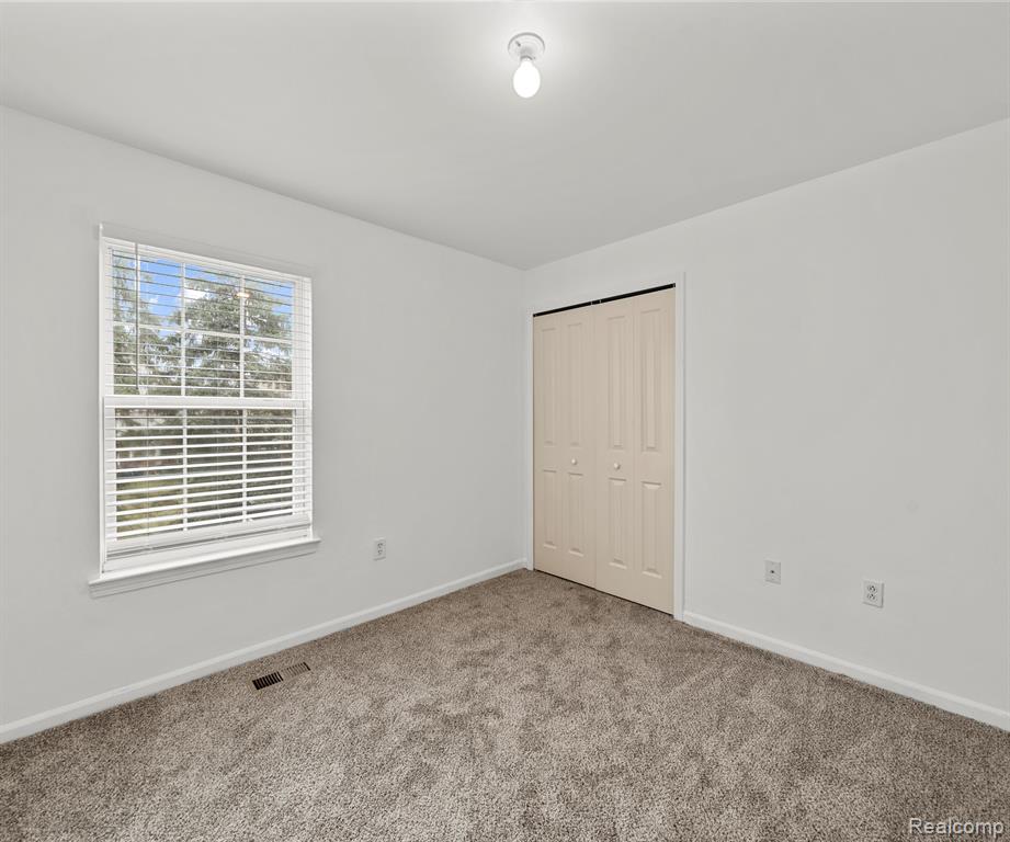 4070 ELIZABETH Avenue, Canton, MI 48188 — Photo 21