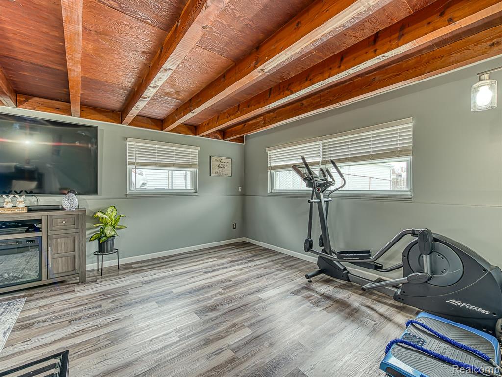 31753 Hazel Street, Rockwood, MI — Photo 12