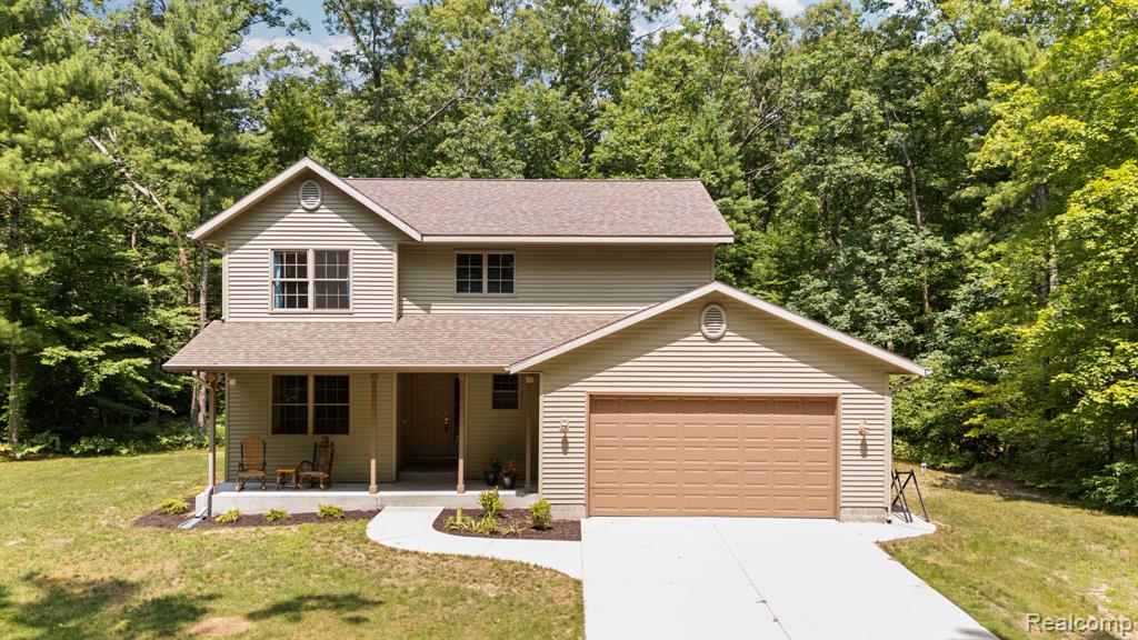 5070 Duck Lake Road, Whitehall, MI 49461 — front exterior