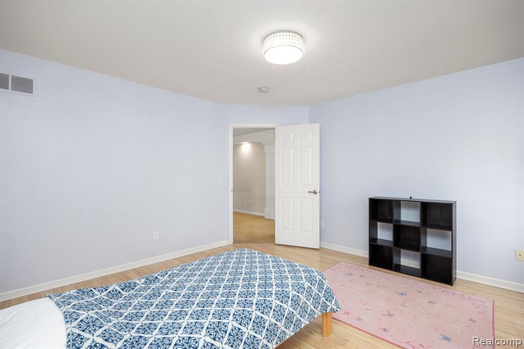 6307 WILDWOOD Lane, West Bloomfield, MI 48324 — Photo 39
