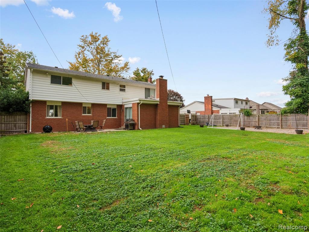 47848 Sonnett Drive, Macomb, MI 48042 — Photo 20