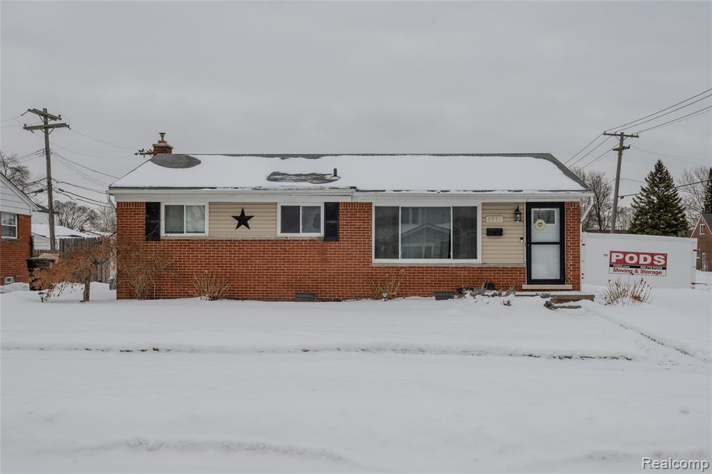 8935 Lincoln Street, Taylor, MI 48180 — front exterior