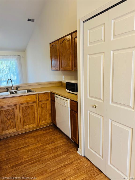 41022 Rose Lane, Clinton Twp, MI 48036 — Photo 8