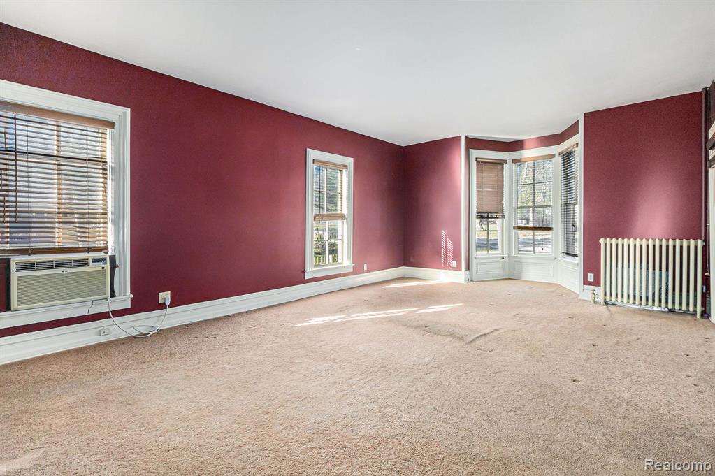 613 S EAST Street, Fenton, MI 48430 — Photo 7
