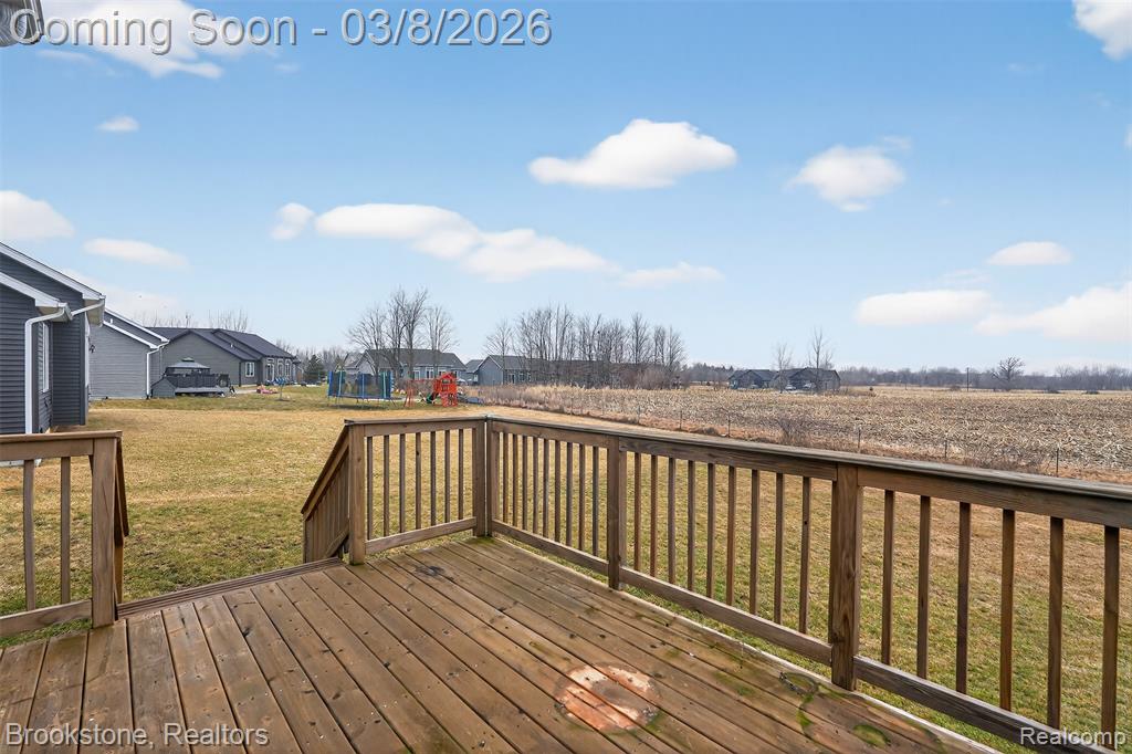9477 Hickory Hollow Court, Davison, MI 48423 — Photo 34