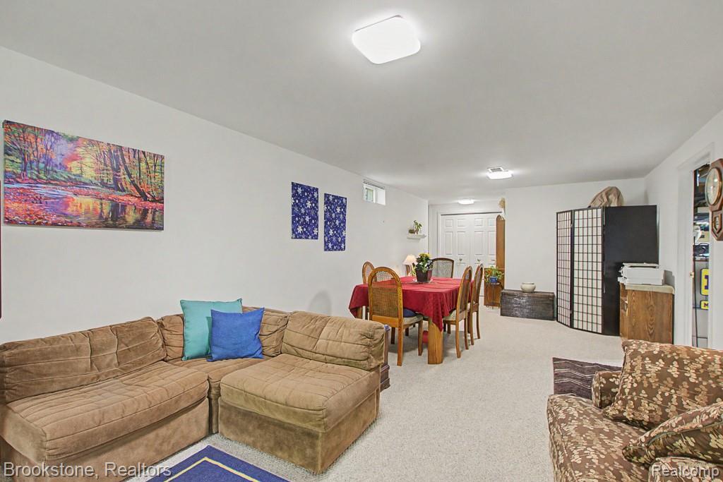 12465 Pagels Drive, 22, Grand Blanc, MI 48439 — Photo 38