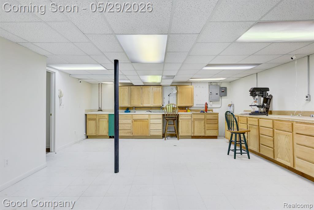 4439 Larkspur Court, Warren, MI 48092 — Photo 30