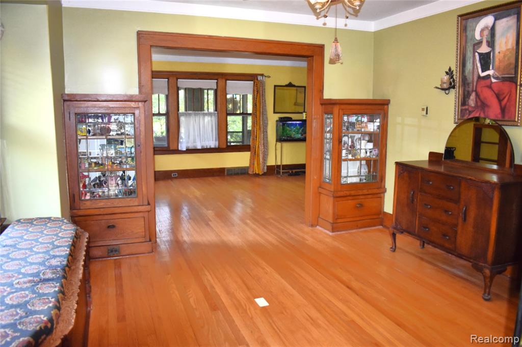 409 Englewood Avenue, Royal Oak, MI 48073 — Photo 7