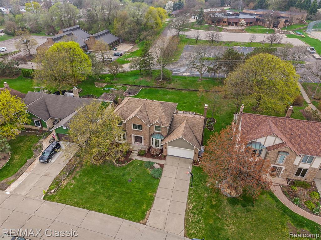 17183 Summit Drive, Northville, MI 48168 — Photo 36