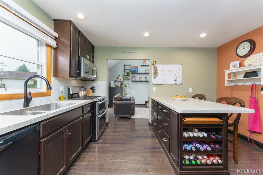 12921 Ann Lynn Drive, South Lyon, MI 48178 — Photo 20