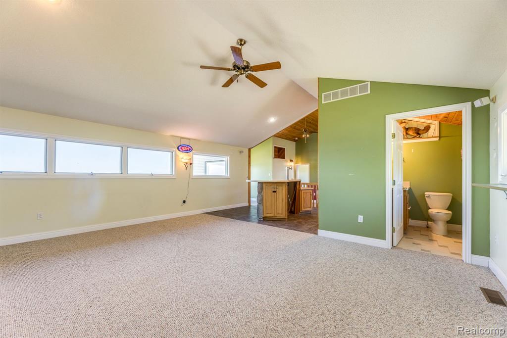 6455 LAKEVIEW Drive, MI — Photo 21