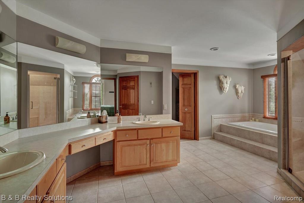 111 Amy Lynn Court, Metamora, MI 48455 — Photo 32