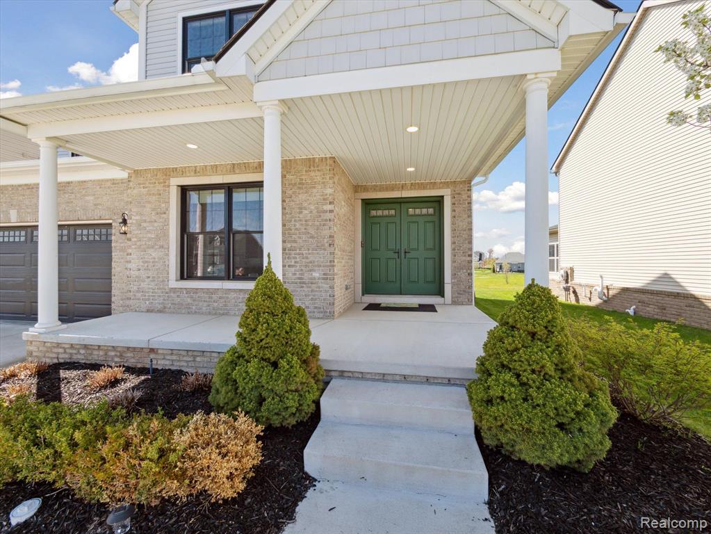 900 N MILL Street, South Lyon, MI 48178 — Photo 5