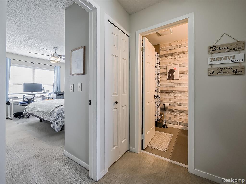 41399 Belden Circle, Novi, MI 48377 — Photo 19