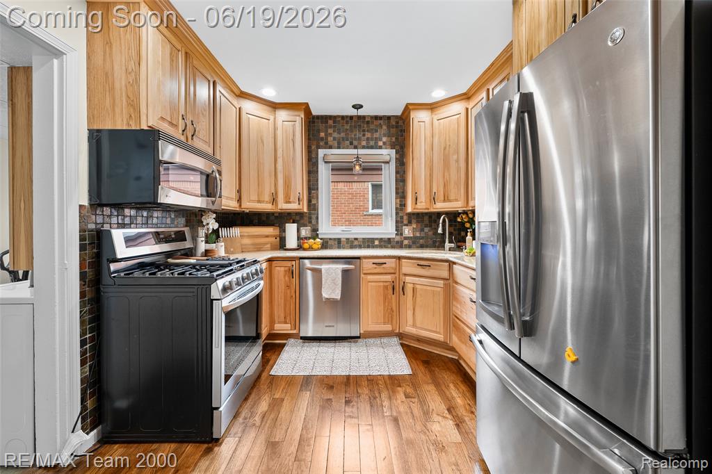 6155 N Silvery Lane, Dearborn Heights, MI 48127 — Photo 17