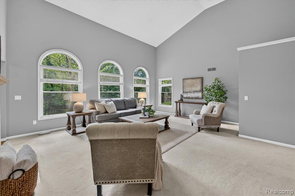 5079 Pinewood Drive, Brighton, MI 48116 — Photo 9