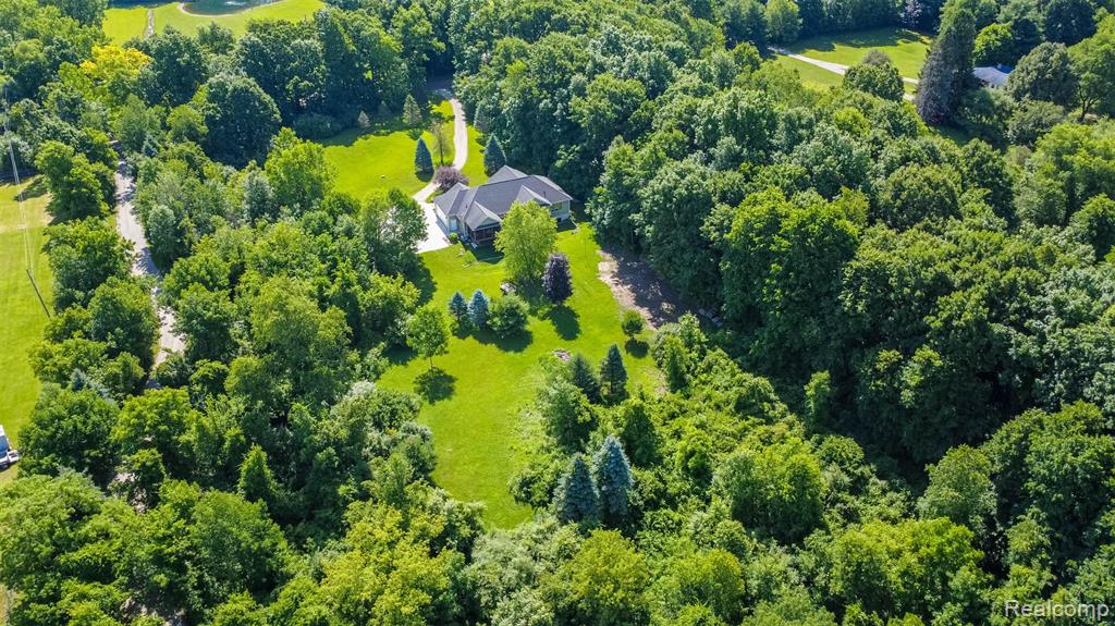9887 Hadley Road, Clawson, MI 48348 — Photo 54
