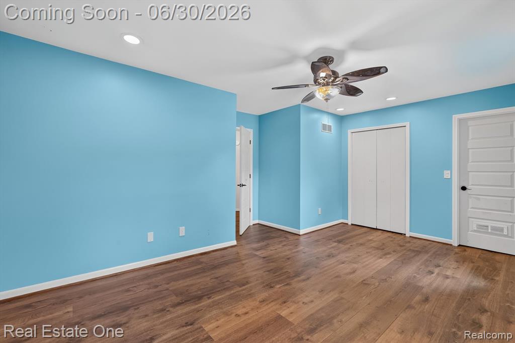 904 N Park Street, Highland, MI 48356 — Photo 34
