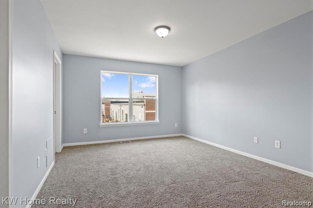 7637 Woodward Avenue, Detroit, MI 48202 — Photo 10