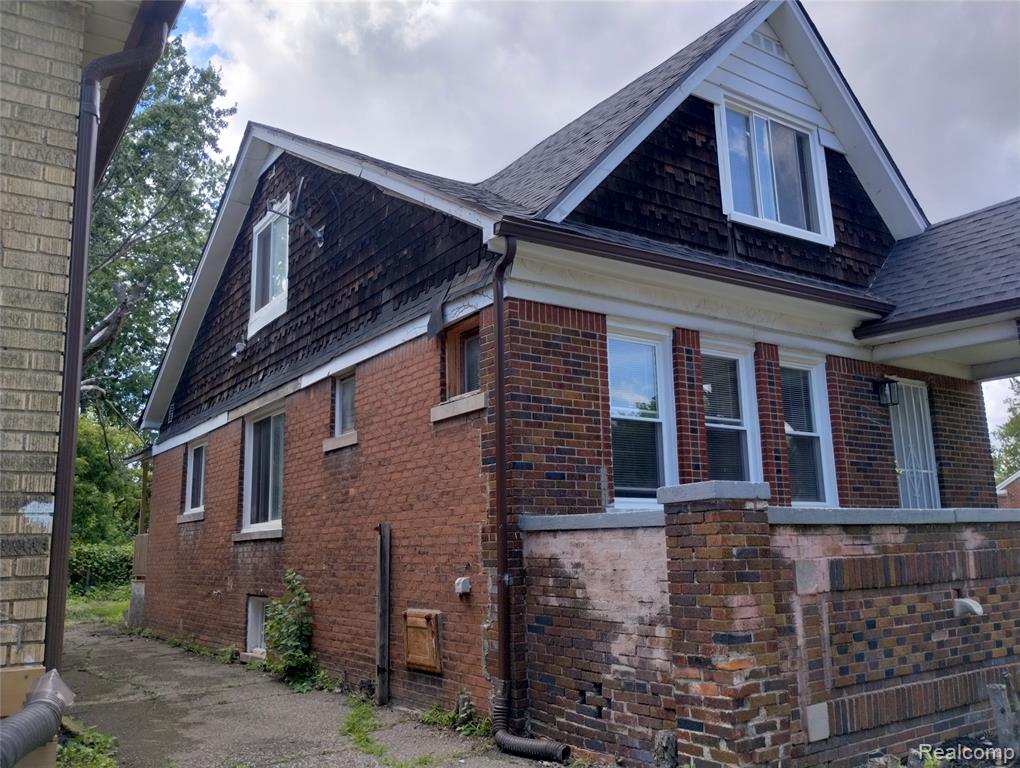 18633 Goulburn Street, Detroit, MI 48205 — Photo 8