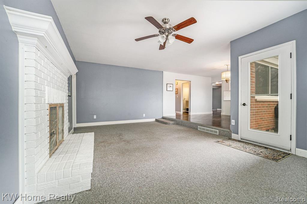 47247 BARTLETT Drive, Canton, MI 48187 — Photo 16