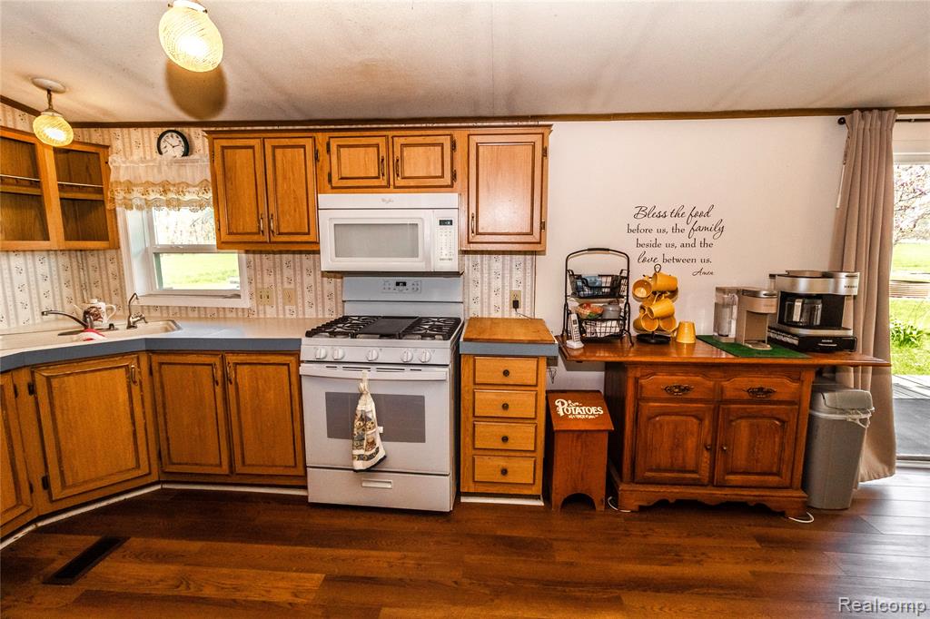 3800 Klam Road, Columbiaville, MI 48421 — Photo 5