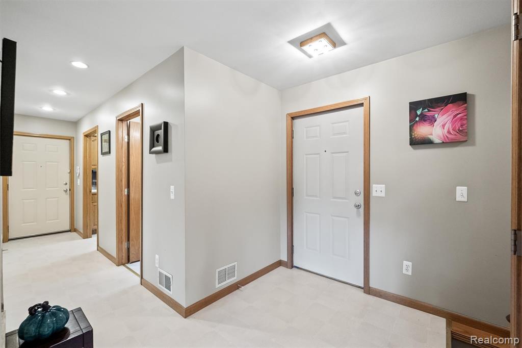 11157 Rose Road, Emmett, MI 48022 — Photo 9