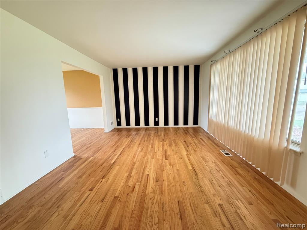 3622 DAWN Drive, Warren, MI 48092 — Photo 7