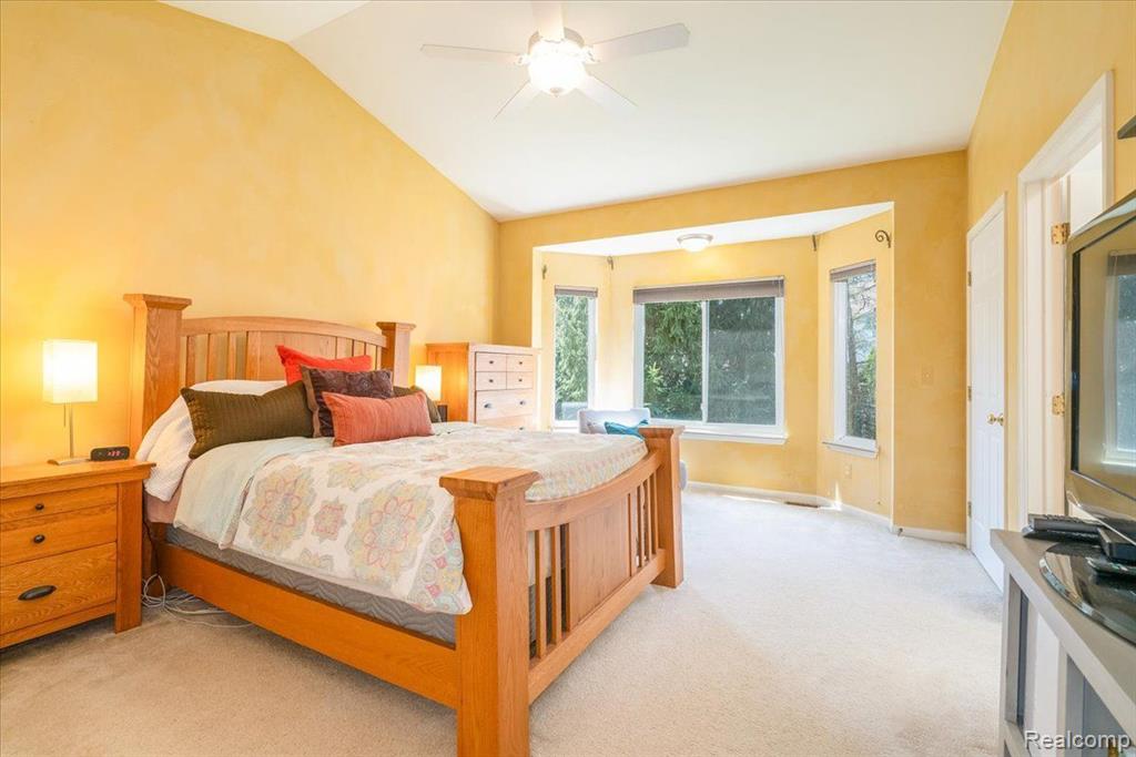47037 MARINA Drive, Belleville, MI 48111 — Photo 21