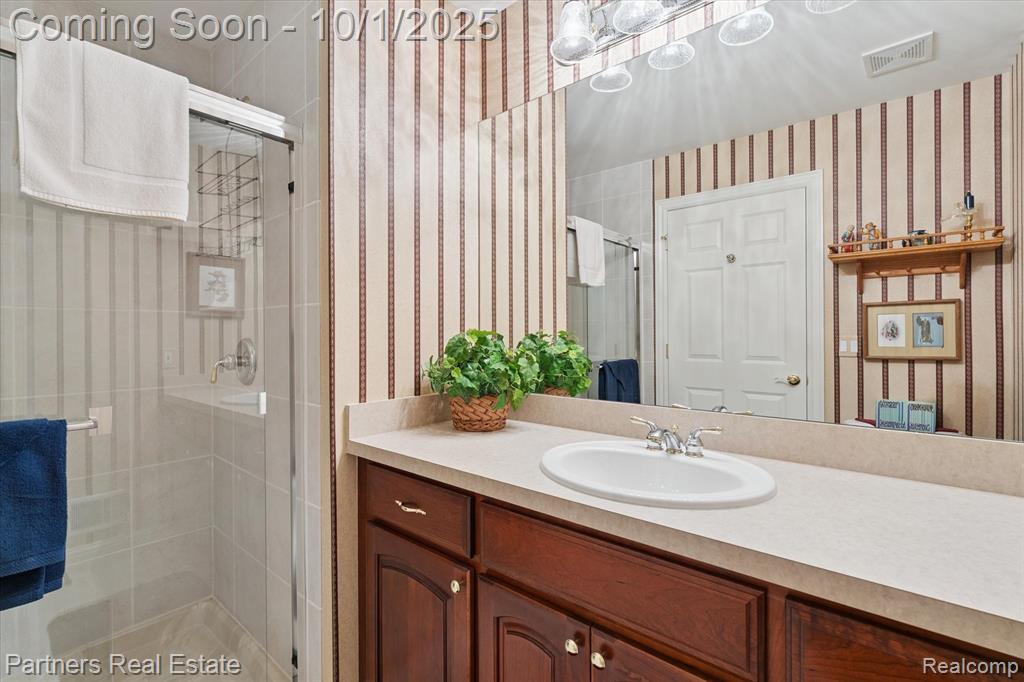 8044 Alta Vista Drive, Pinckney, MI 48169 — Photo 43