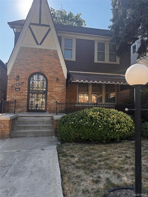 16517 Cherrylawn Street, Detroit, MI 48221
