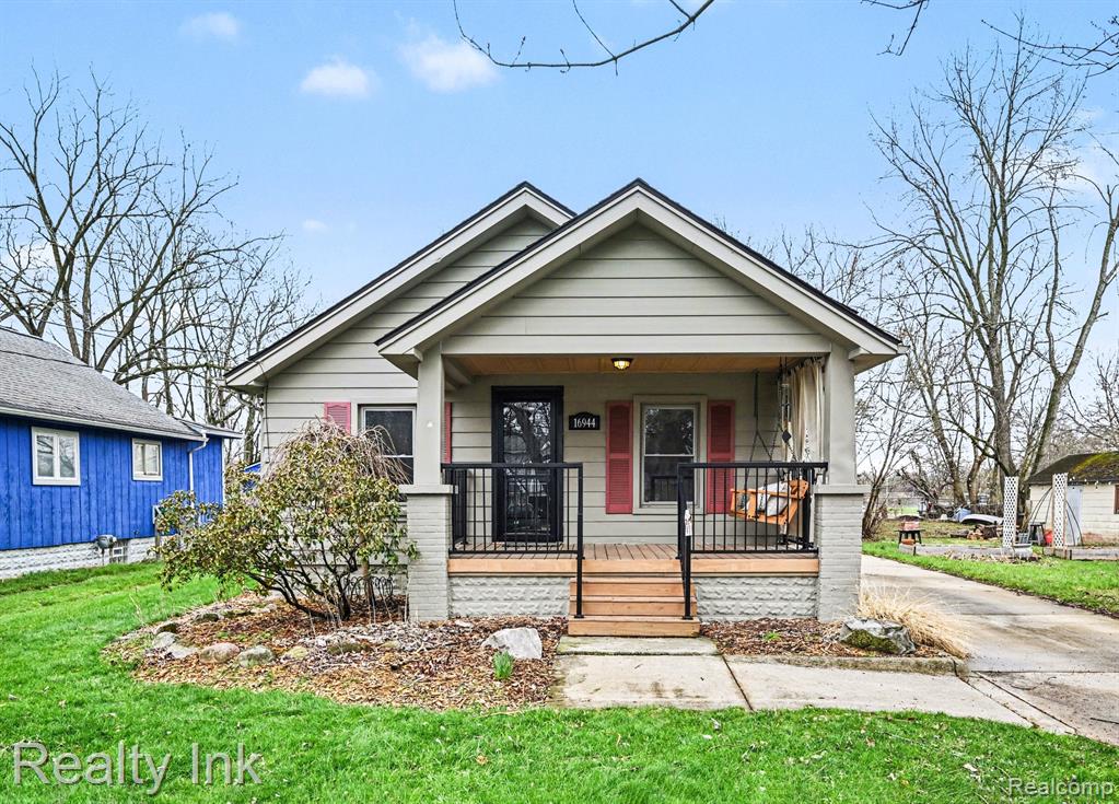16944 Franklin Road, Northville, MI 48168 — front exterior