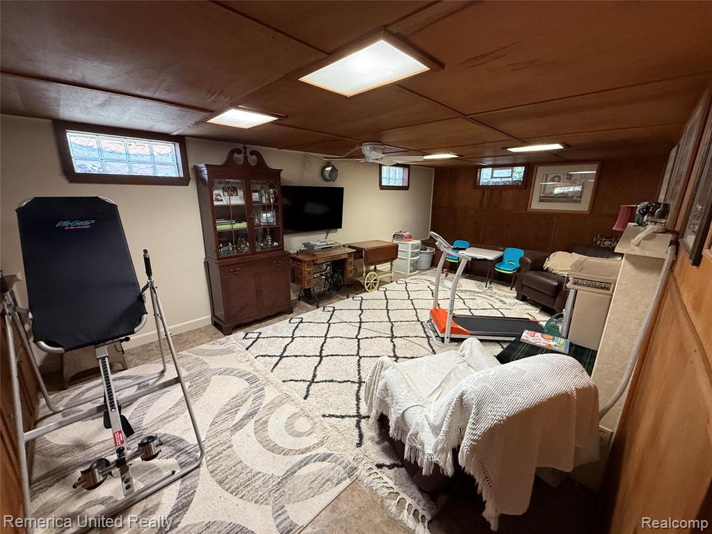 603 N Michigan Avenue, Howell, MI 48843 — Photo 26