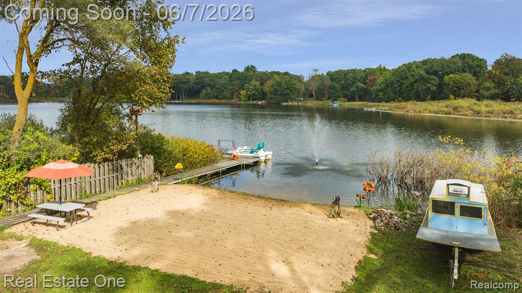 200 E CANYON Drive, Milford, MI 48380 — Photo 68