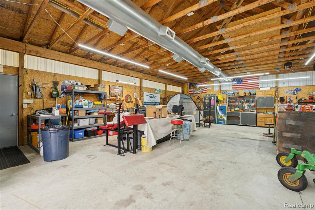 7233 W Lange Road, Fowlerville, MI 48836 — Photo 40