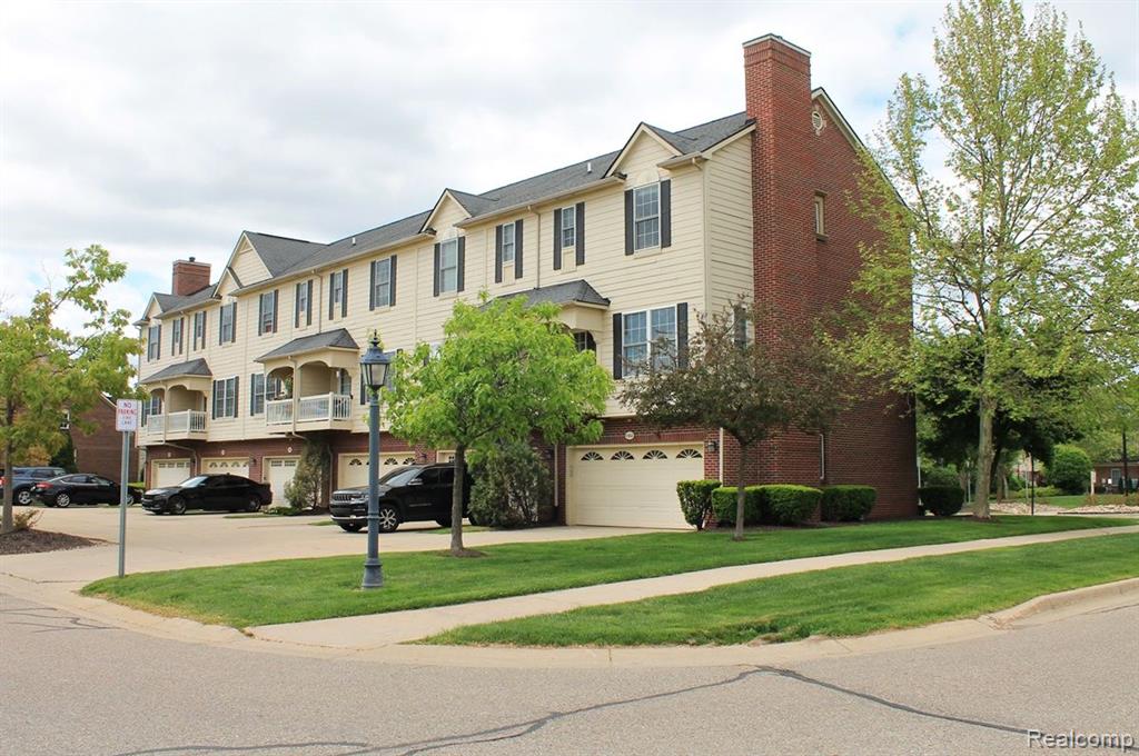 45862 S STONEWOOD Road, 218, Canton, MI 48187 — Photo 4