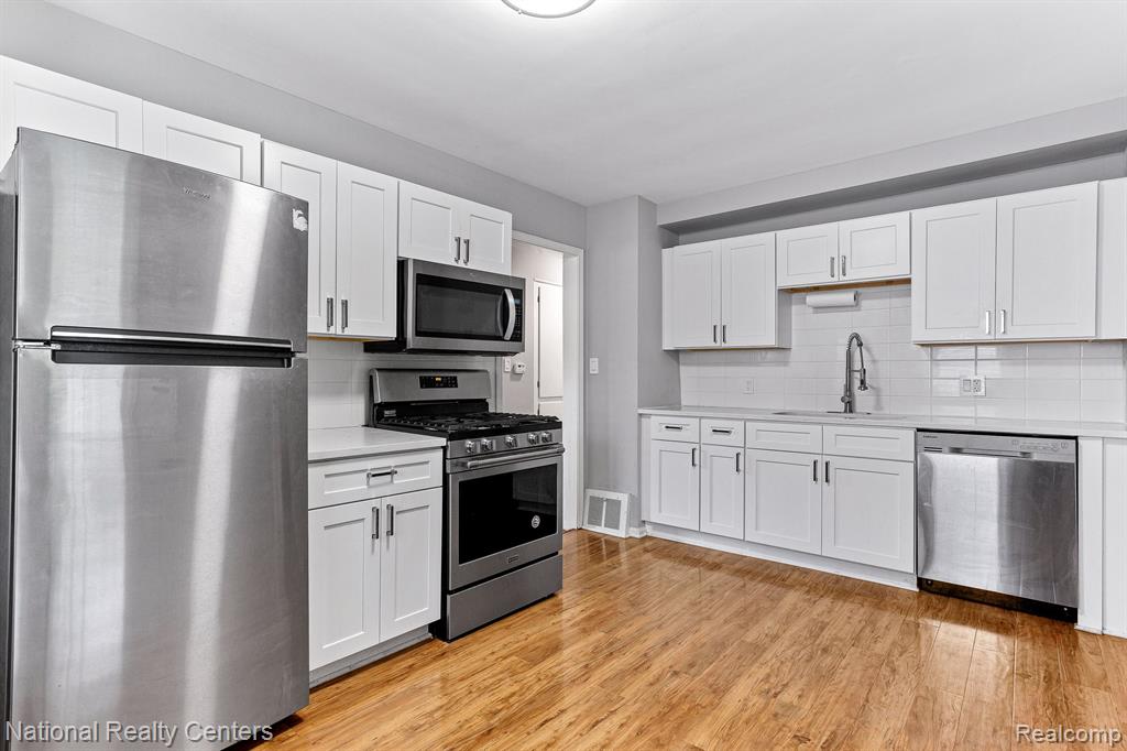 621 S Dorchester Avenue, Royal Oak, MI 48067 — Photo 6