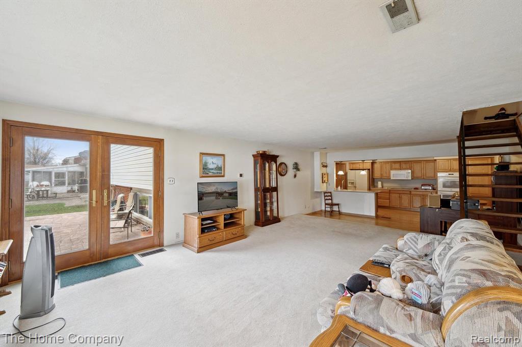 4473 Parkside Boulevard, Allen Park, MI 48101 — Photo 19
