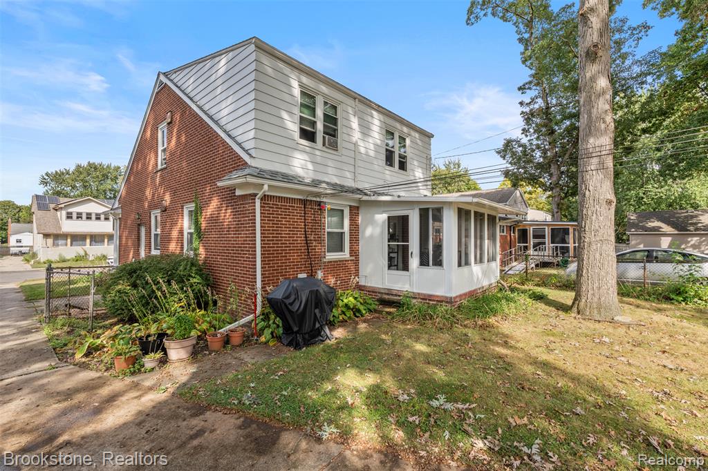 853 Leroy Street, Ferndale, MI 48220 — Photo 31